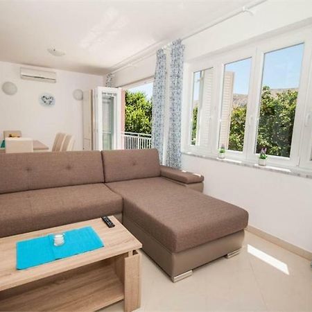 Apartment Mimoza 5, Baska, Krk Esterno foto