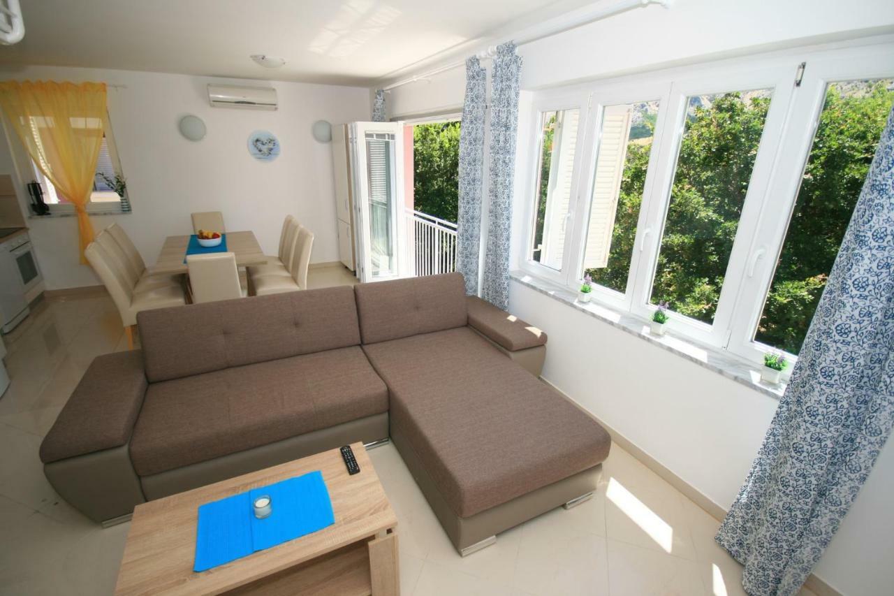 Apartment Mimoza 5, Baska, Krk Esterno foto